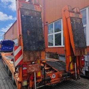 foto 40/32t podval přívěs 4os Goldhofer Moeslein podvalník