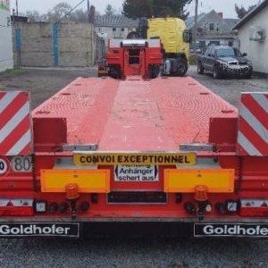 foto 64t hlubina 4os teleskop na45.5t návěs podvalník Goldhofer